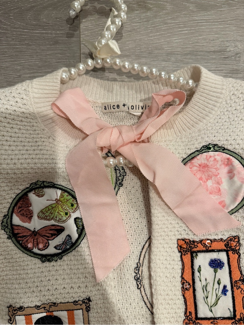 Alice + Olivia Beaded Embroidered Gallery Frame Bow Cardigan NWT - Picture 12 of 12